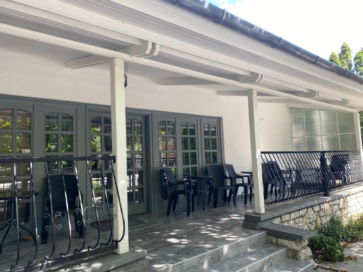 Holiday Apartmanház Balatonfüred Exterior foto